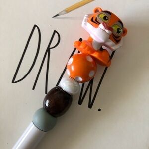 Disney Doorables: The Jungle Book: Shere Khan handmade beaded pen